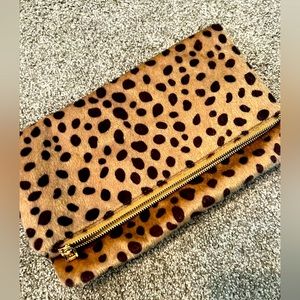 Cheetah clutch